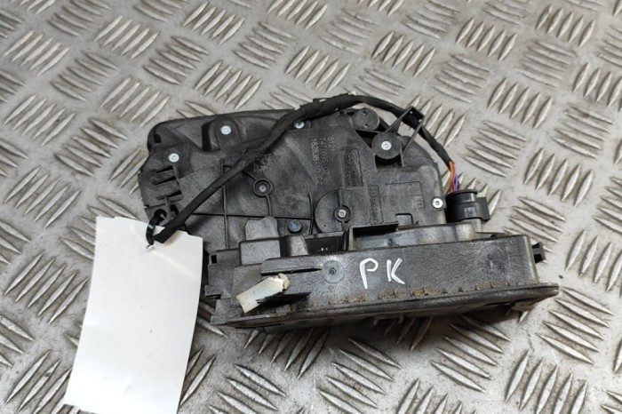 &Icirc;ncuietoare ușă st&acirc;nga față BMW 5 G30 2019 OEM: 7477695,182838-10 31282470