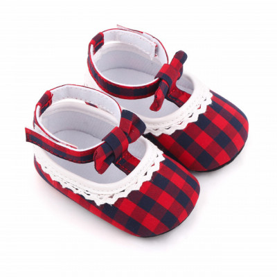 Pantofiori in carouri rosii pentru fetite (Marime Disponibila: 6-9 luni foto