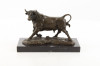 Taur-statueta din bronz cu un soclu din marmura BE-11, Animale