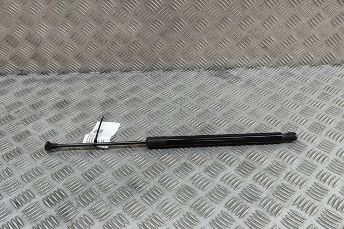 Amortizor haion dreapta VW GOLF VII 5G1, BQ1, BE1, BE2 2017 OEM: 5G6827550C 31031299