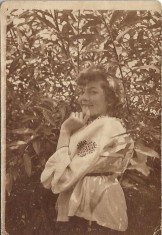 C1147 Fotografie tanara frumoasa cu ie 1919 foto