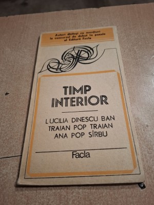 Carte-timp interior foto