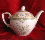 CEAINIC CAFETIERA PORTELAN SCHUMANN ARZBERG BAVARIA MODEL FLORAL AURIT DECOR CU SPICE DE GRAU
