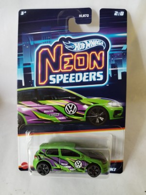 bnk jc Hot Wheels 2023 - Volkswagen Golf Mk7 - Neon Speeders 2/8 foto