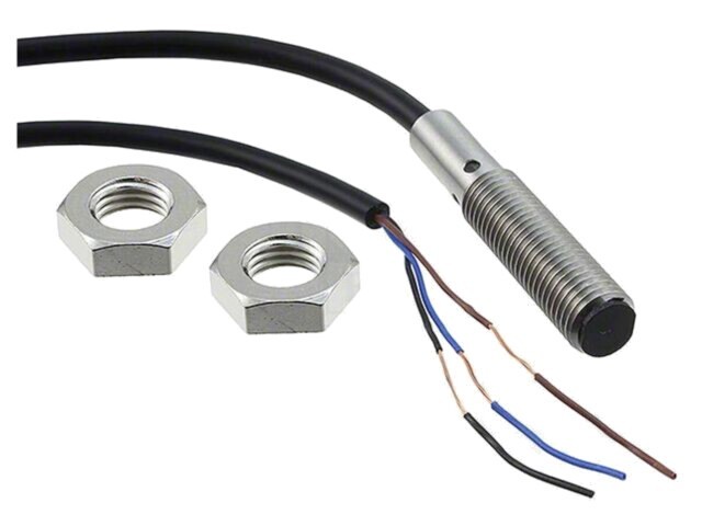 Senzor inductiv OMRON E2B M8 PNP NO 0-2mm 10-30V IP67 cablu 5m oțel inoxidabil