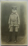 Fotografie tip carte postala, baietel in uniforma militara, perioada interbelica