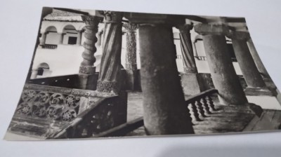 CARTE POSTA MANASTIREA HOREZU -COLOANELE CERDACULUI NECIRCULATA foto