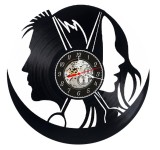 Ceas de perete decorativ realizat din disc de vinil, Model Salon de Coafura si Frizerie cu Profil Femeie, Barbat si Foarfece, Negru, 30 cm