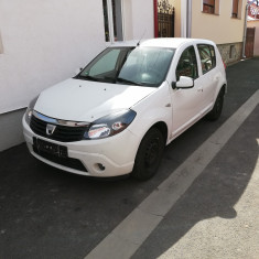 Dacia Sandero 2010 foto