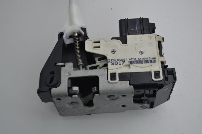&Icirc;ncuietoare ușă st&acirc;nga spate FORD FUSION JU_ 2012 OEM: AE5A-5426413-AA 2378428