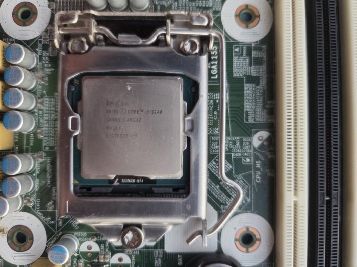 placa de baza si procesor I3-3240 - pentru HP Compaq Elite 8300