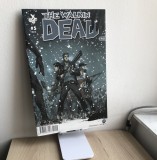 Bandă Desenată &icirc;n Rom&acirc;nă - The Walking Dead #5 (2015)