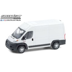 Macheta Ram Promaster Cargo inaltat, seria Route Runners 2, scara 1:64 Greenlight &ndash; 53020F