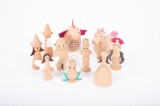 Set 10 figurine din lemn Lumea Basmelor, Tickit