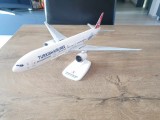 Macheta Turkish Airlines Boeing 777-300ER | Perfect pt cadou, 1:200
