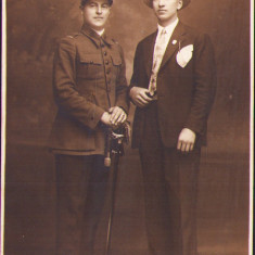 HST P882 Poză pictor Timotei Goția + ofițer român cu sabie 1926 studio Julietta