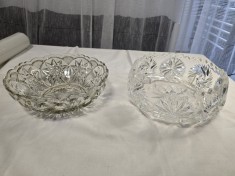 Fructiere vintage cu motive geometrice tăiate