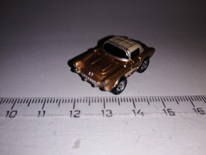 bnk jc Micro Machines Chevrolet &#039;57 Corvette - Sun Color Changers