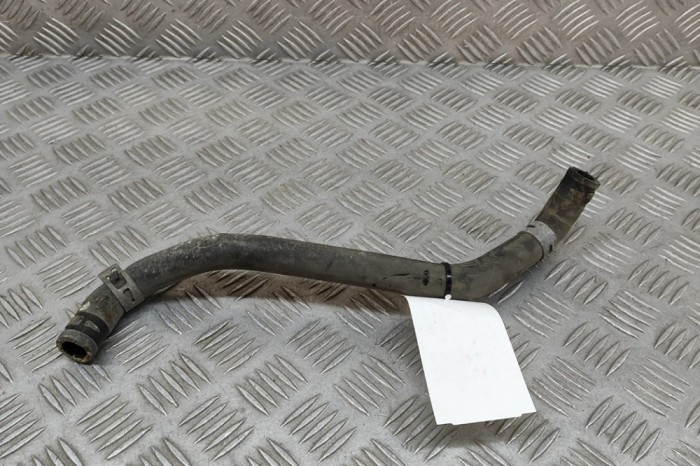 Furtun de lichid de răcire TOYOTA AURIS _E15_ 2006 OEM: 16261-37070 29982022