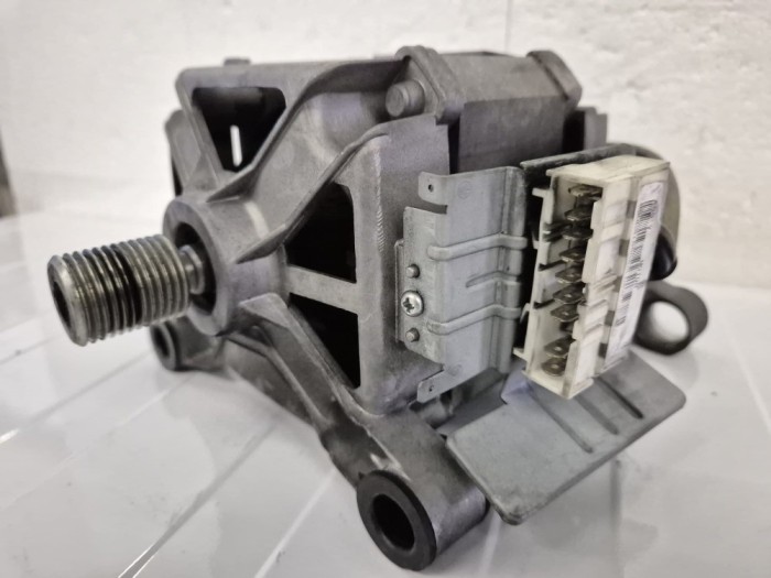 Motor masina de spalat Samsung 9 pini GJ-2UA004A model / R3