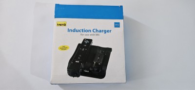 &amp;Icirc;ncărcător LOGIC 3 Wii și 2 pachete de baterii . SUNT NEFOLOSITE !! foto