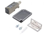 Senzor Fotoelectric 3m NPN/PNP DARK-ON LIGHT-ON 100mA E3S-CR66