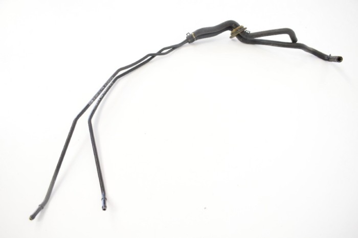 Furtun de lichid de răcire MERCEDES-BENZ C W205 2014 OEM: A2055012891 11130105