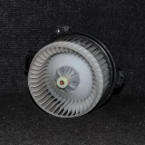 Ventilator aeroterma SUZUKI SWIFT II Hatchback EA, MA 2004 OEM: AV272700-0301 1878656