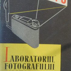 A. Steclaci – Laboratorul fotografului amator