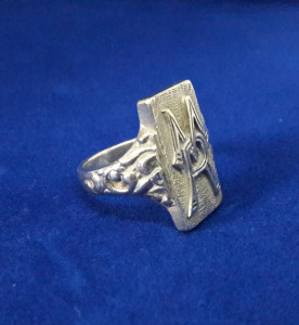 Inel vechi de argint 800 cu monograma | Okazii.ro