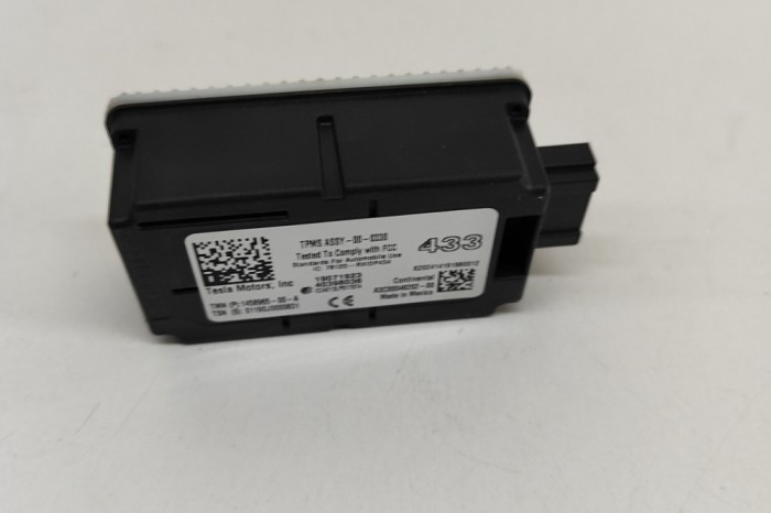 Modul de control presiune anvelope TESLA MODEL 3 2019 OEM: 1458965-00-A,A3C00046202-00,A3C00046202,40398036 23899304