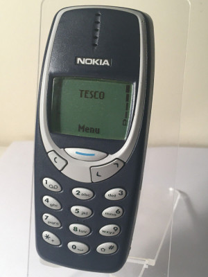 Telefon Nokia 3310 folosit foto