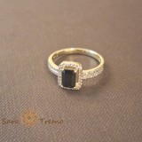 Inel elegant cu cristal negru fumuriu si zirconia - placat 14k
