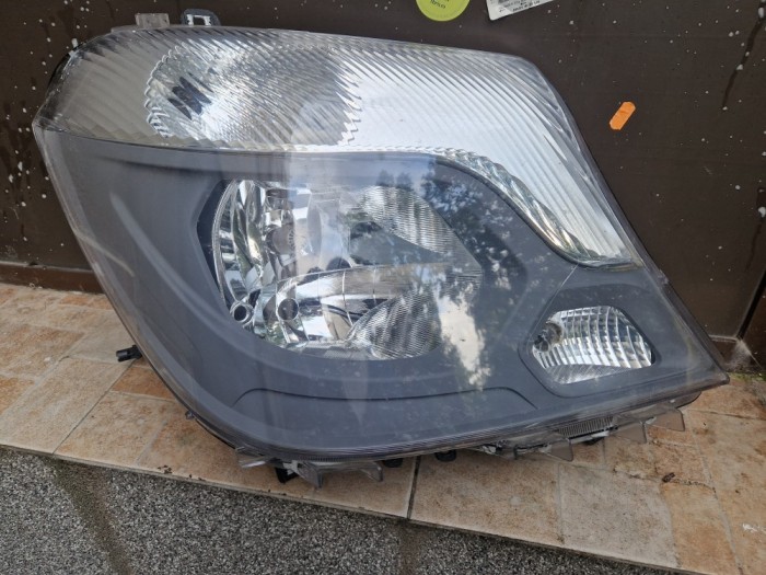 Far dreapta Mercedes Sprinter 2017