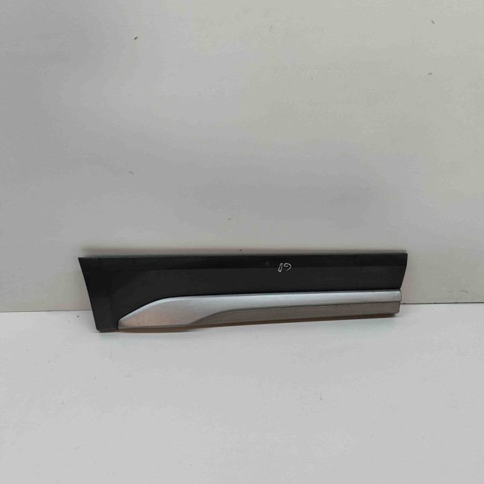 Bandou inferior ușă dreapta spate AUDI Q5 FY 2021 OEM: 80A853970A