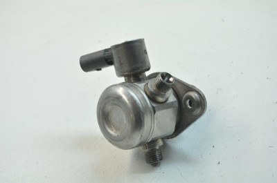 Pompa de combustibil BMW 5 F10 2010 OEM: Sedan | 10844474 foto