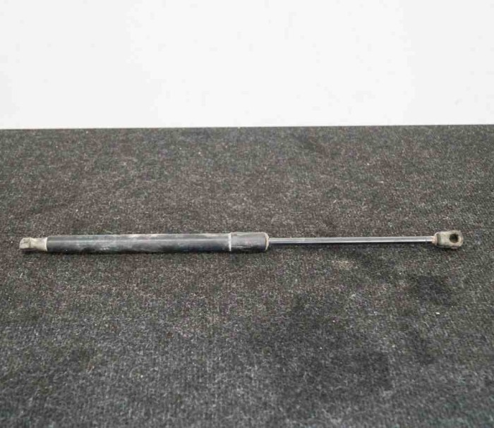 Amortizor haion st&acirc;nga VW PASSAT Variant B6 3C5 2006 OEM: 3C9827550A 2298355