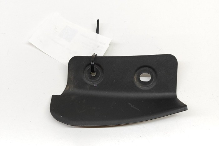 Aripa de plastic st&acirc;nga față MG MG 3 2024 OEM: 11203055 | 29367826