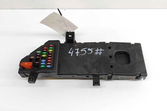 Modul panou de siguranțe SAAB 9-3 Estate YS3F 2008 OEM: 12779003,SC718810500,460023260 28204579
