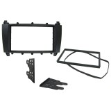Kit rama 2DIN Connects2 pentru Mercedes C-Class W203 2004-2007
