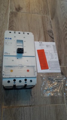 INTRERUPATOR AUTOMAT TRIFAZAT 3P 320A NZMC3-A320-BT ,SWITCH,HEBLU,USOL EATON foto