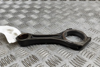 Biela AUDI A6 Avant 4F5, C6 2010 OEM: 038198401F 27235843 foto