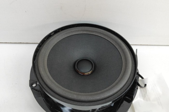 Difuzor ușă st&acirc;nga spate VW ID.4 E21 2022 OEM: 11A035710 24835008