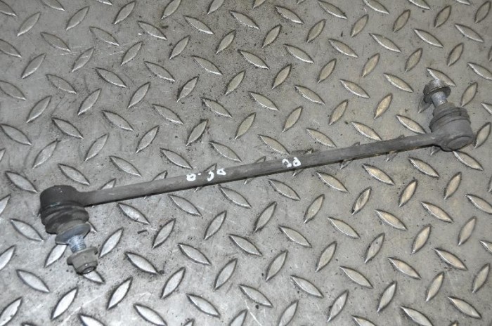 Bieleta stabilizatoare dreapta față BMW 5 F10 2013 10849150