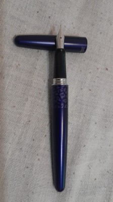 Vand stilou Pilot MR (Metropolitan) wildness violet leopard, penita M foto