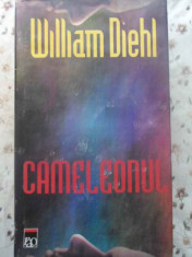 CAMELEONUL-WILLIAM DIEHL foto