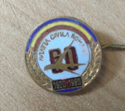 Insigna 60 de ani de aviatie civila foto