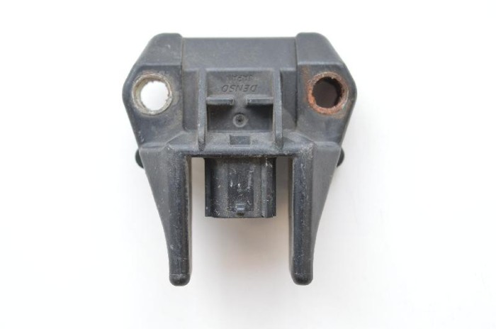 Senzor de impact dreapta față LEXUS RX _U3_ 2006 OEM: 89173-45050 1796934