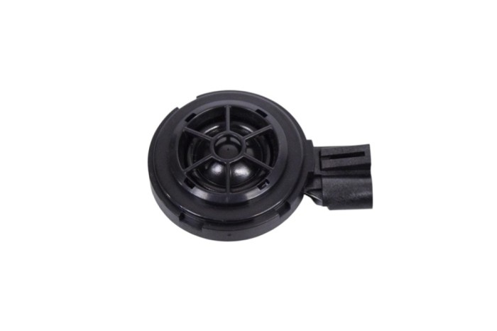 Difuzor ușă st&acirc;nga față AUDI Q3 8U 2014 OEM: 8X0035399B 28127310