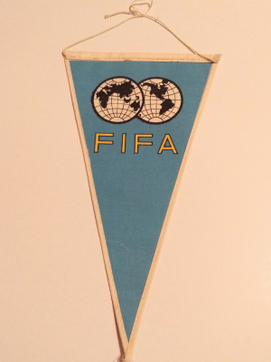 Fanion (vechi) fotbal - FIFA foto